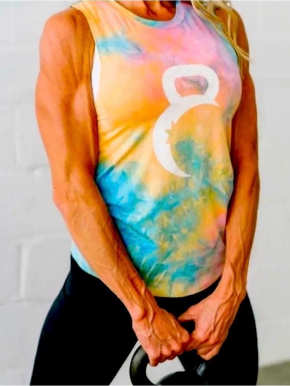 ZYIA Hendrix Kettle Moon Tank Tie-Dye Sleeveless Workout Top (size XL)